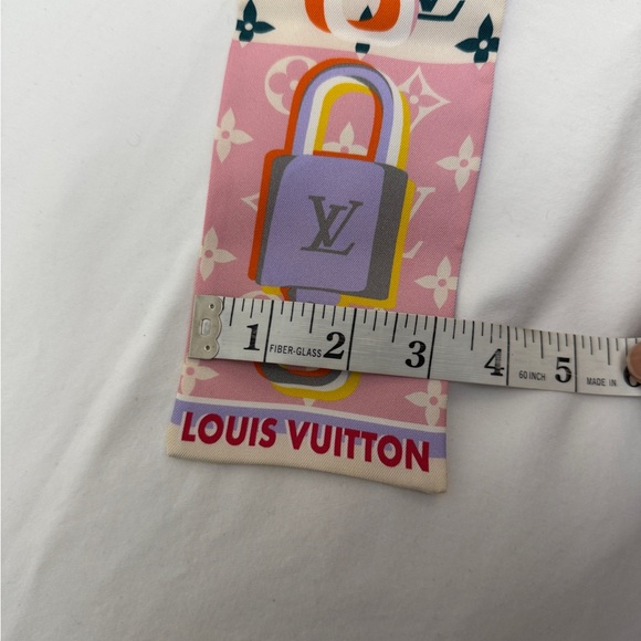 Louis Vuitton Colorful Silk Twilly - Picture 14 of 15